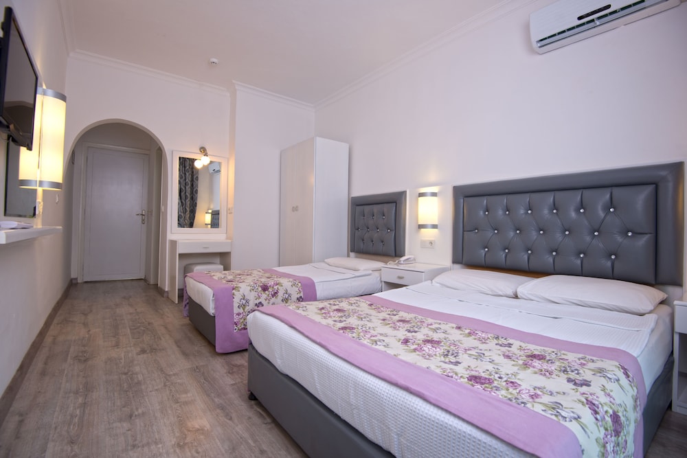 Standard Room - Photo 2