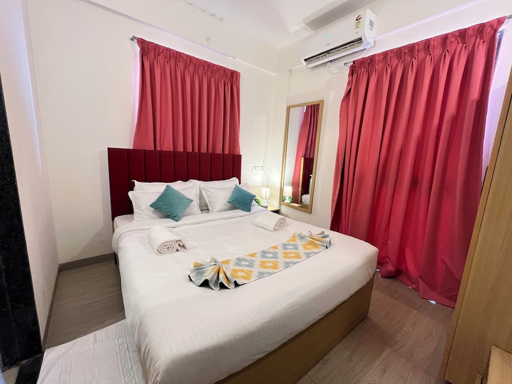 Economy Double Room, 1 Queen Bed photo 3