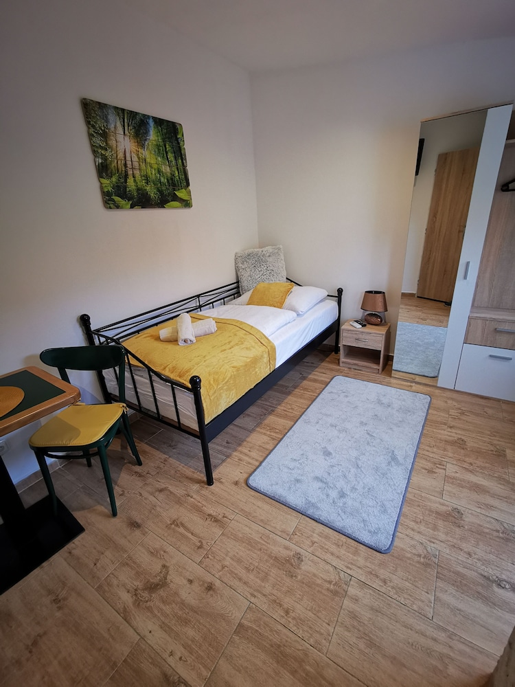 Comfort Single Room, Courtyard Area photo 1