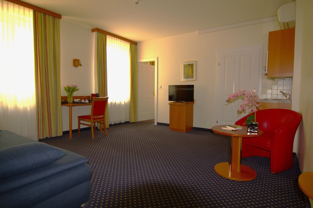 Standard Suite