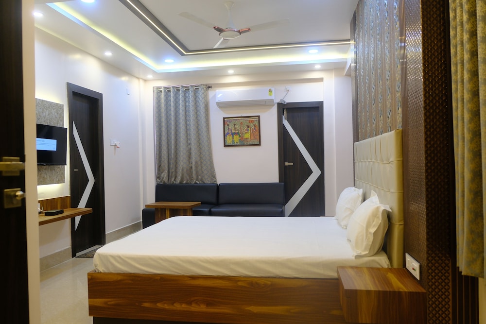 Junior Studio Suite photo 1