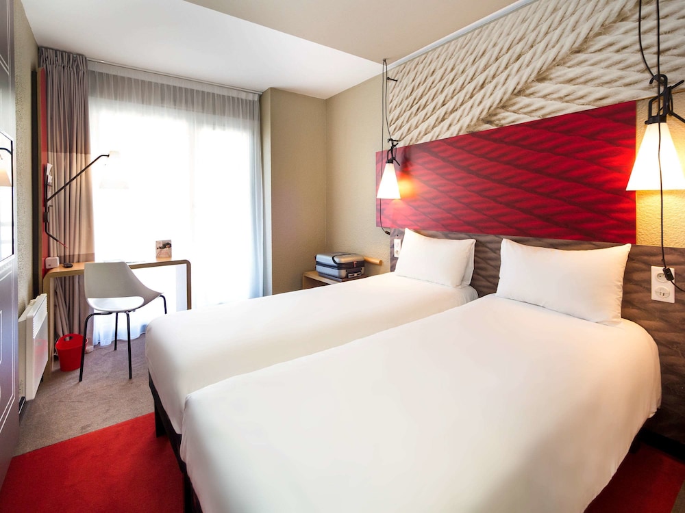 Standard Room, 1 Double Bed - Photo 4