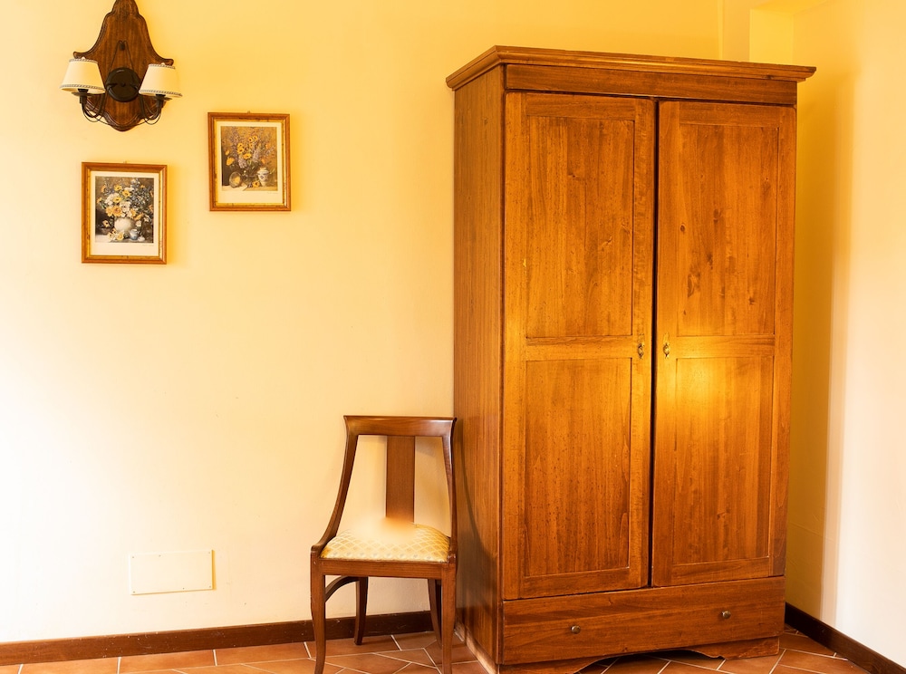 Comfort Room - Photo 9