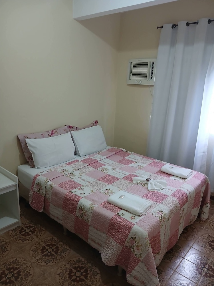 Standard Twin Room photo 2