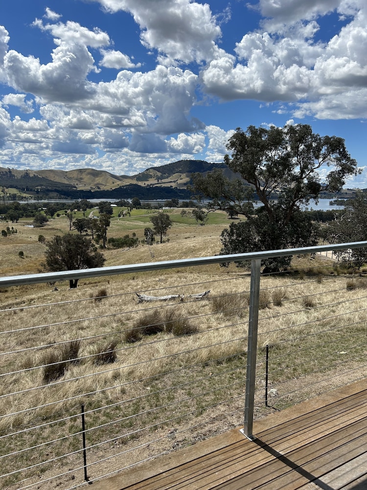Family Cottage, 2 Bedrooms, Non Smoking, Lake View (Banksia Cottage) photo 2