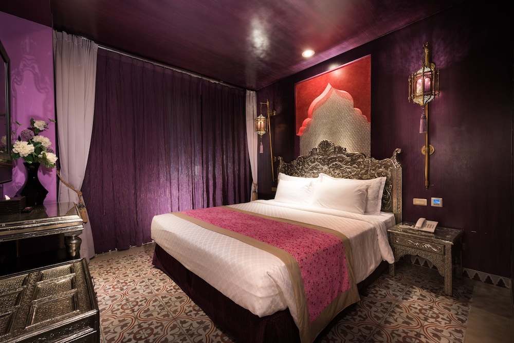 2 bed rooms Suite with Bath - Amethyst