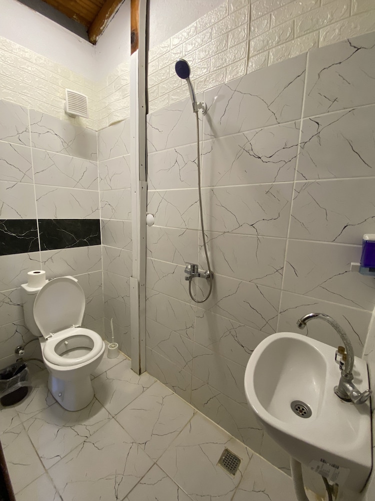 Standard Room photo 2