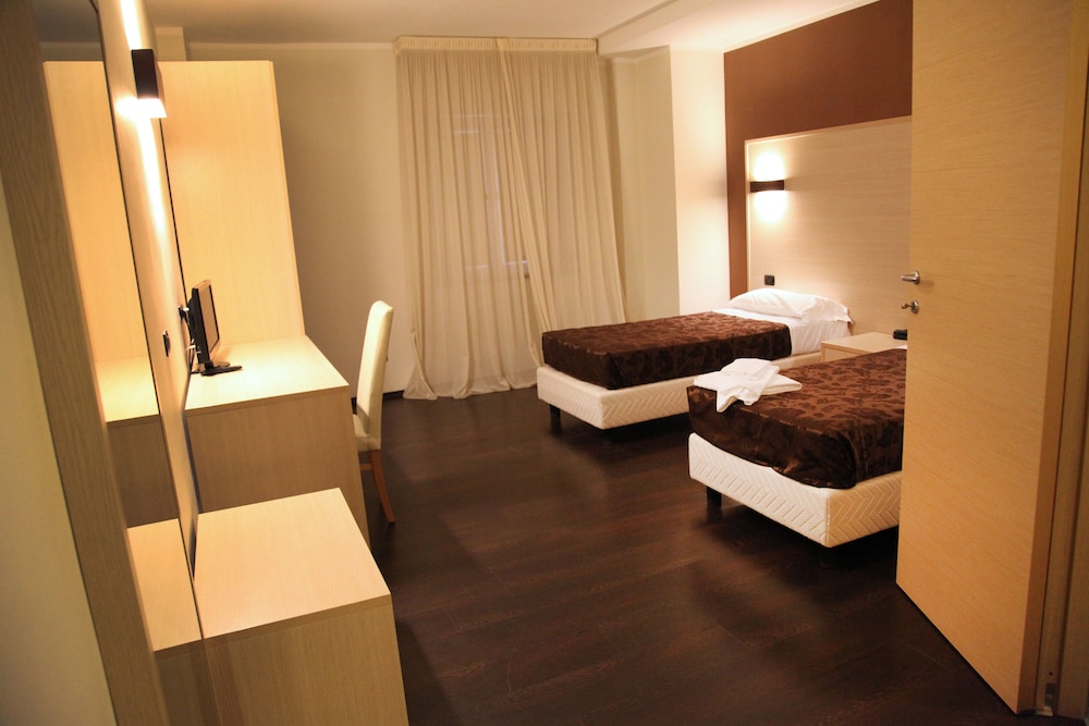 Comfort Twin Room