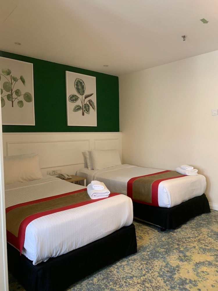 Classic Twin Room