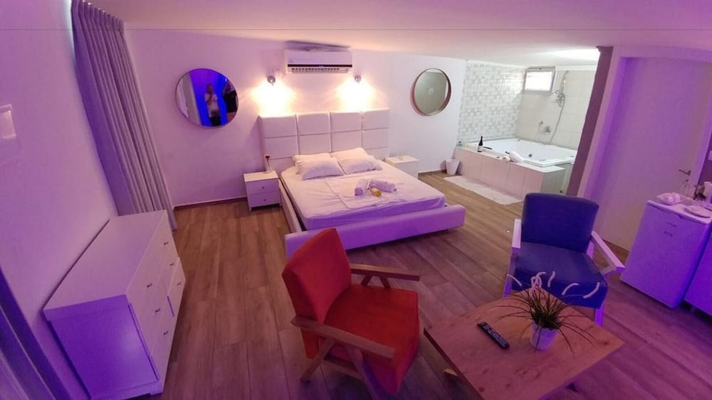 Superior Suite photo 2