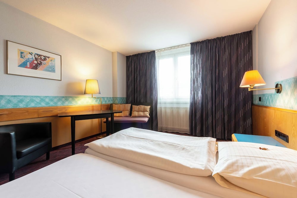 Superior Single Room, City View photo 1