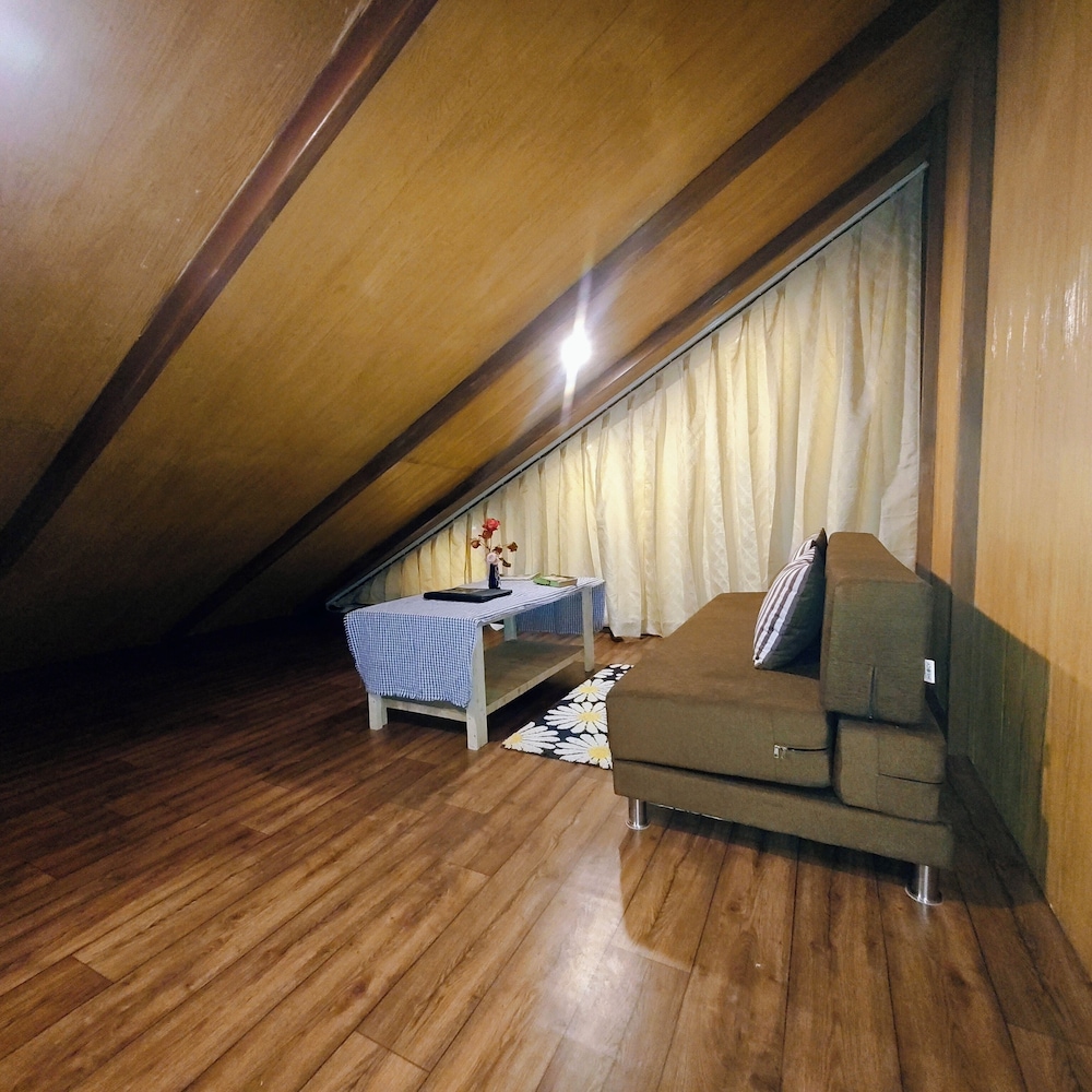 Deluxe Twin Room - Photo 4