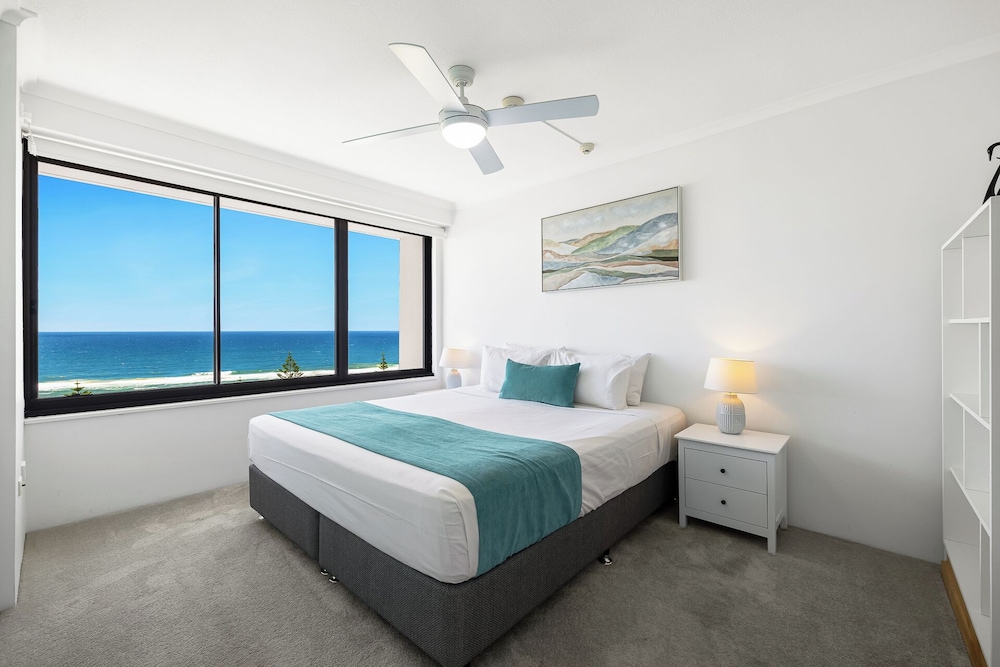 1 Bed Ocean View Apartment - Floors 9-16 photo 3