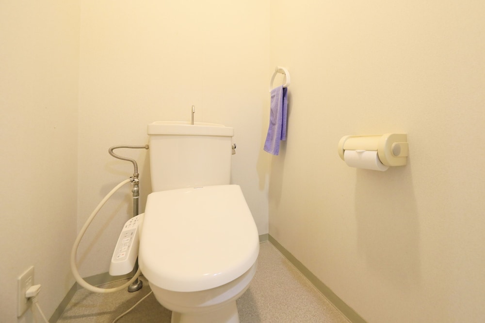 [Non-Smoking] Western Room (2 Beds+2 Sofa Beds)/Ocean View - Photo 6