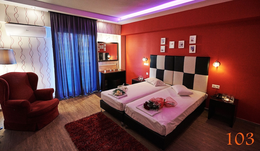 Single Room photo 2