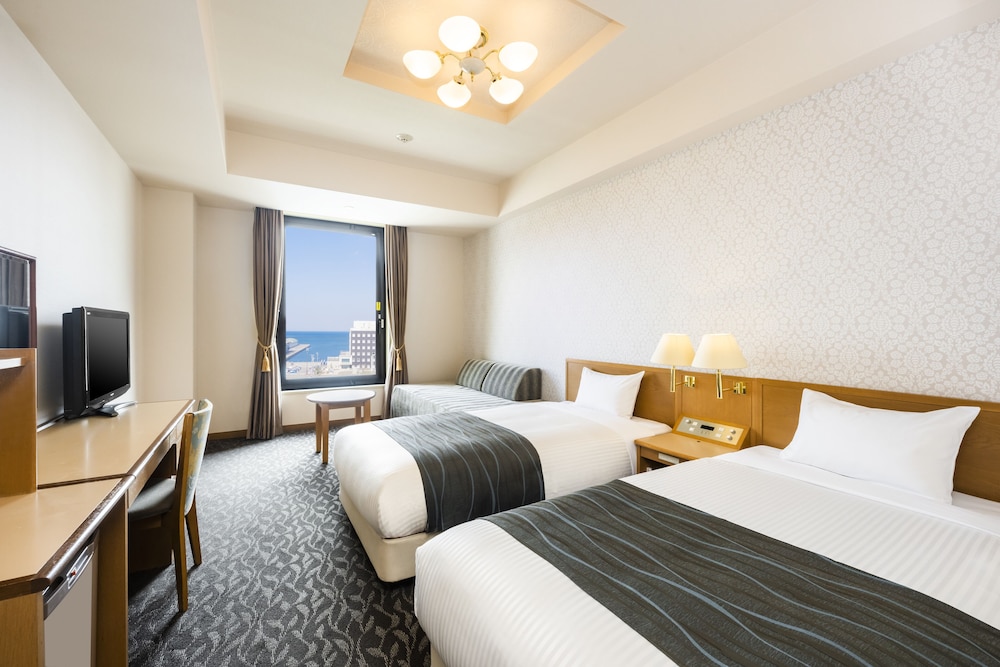 Superior Twin Room, Non Smoking, Canal View (Eco Plan - No Cleaning Service)