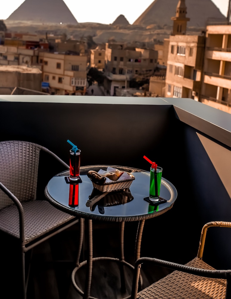 Executive Double Room, Jetted Tub (Pyramids View) - Photo 11