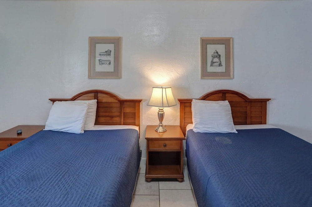 Richards Motel Courtyard, Fotografia 6