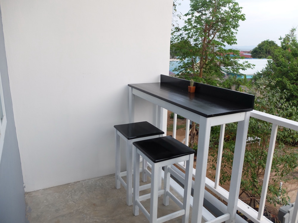 Standard Double Room - Photo 7