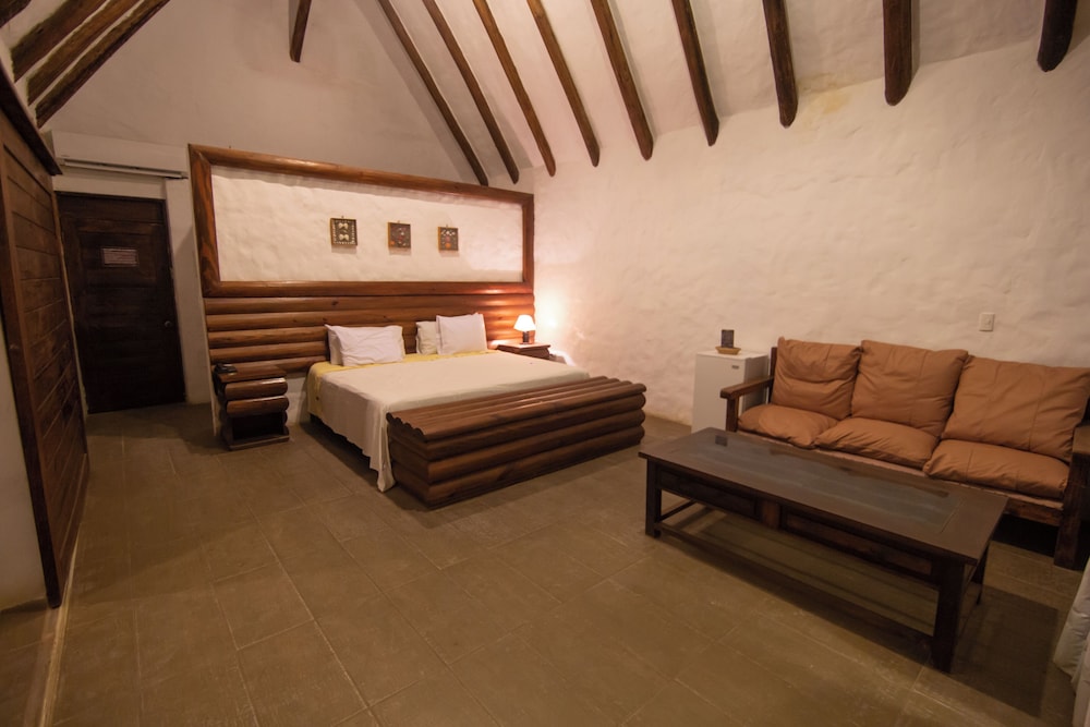 Suite, Balcony, Beach View