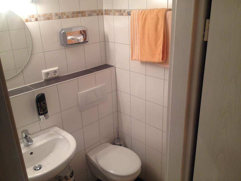 Deluxe Single Room photo 3