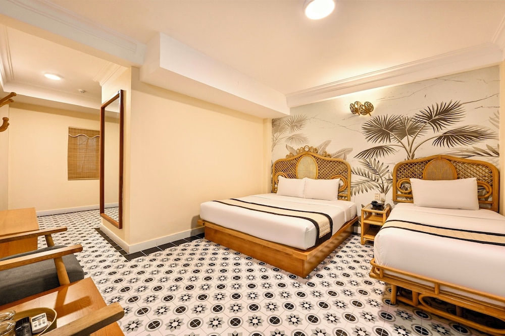 Premium Triple Room