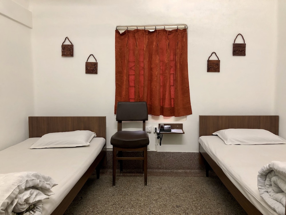 Twin Hostel Room