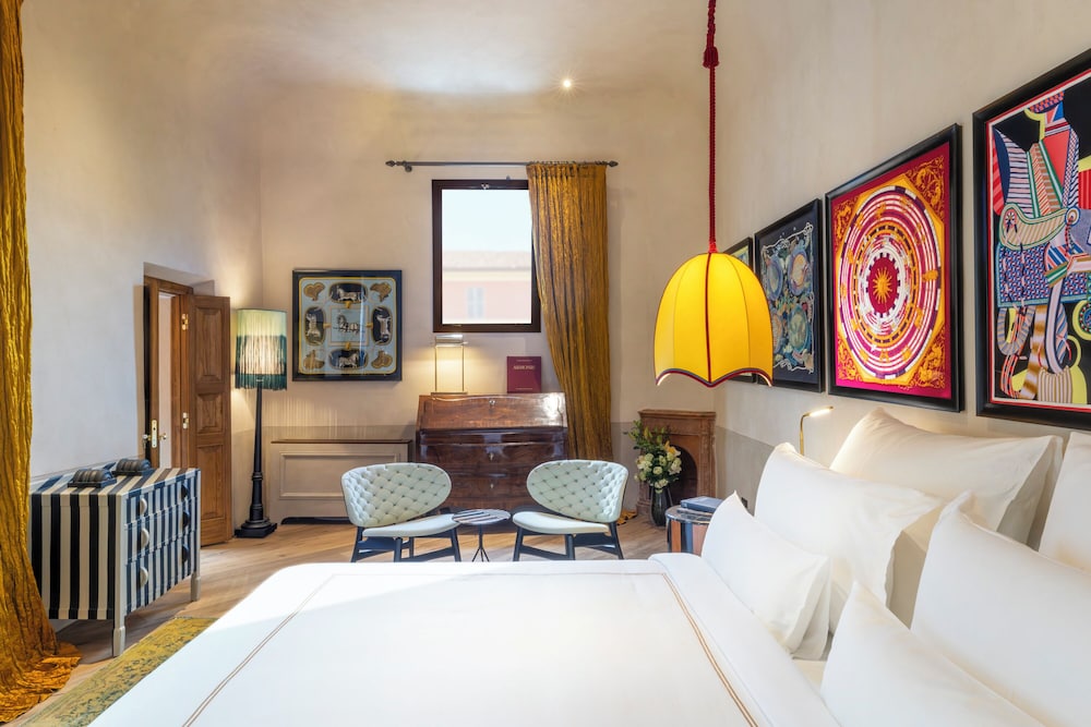 Deluxe Double Room photo 3