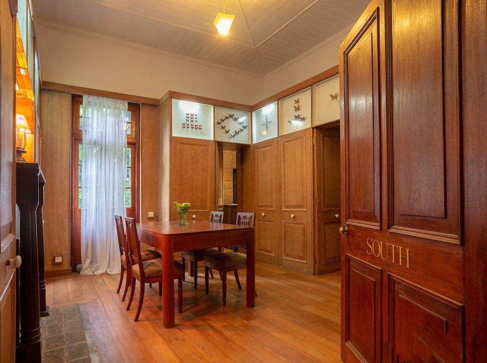 Master Room photo 2