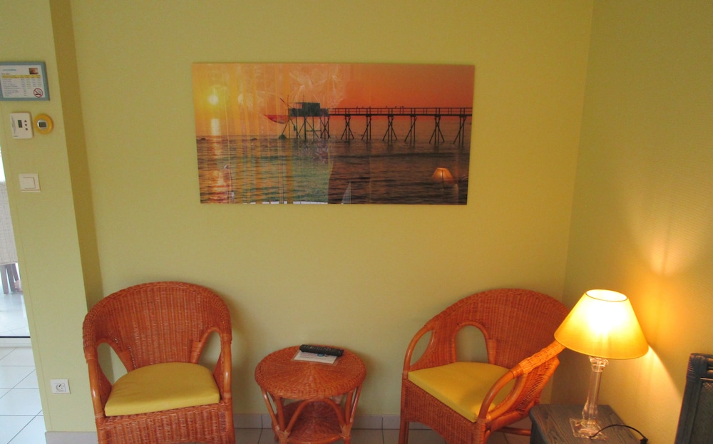 Double Room (La Bleue Neuve) photo 3