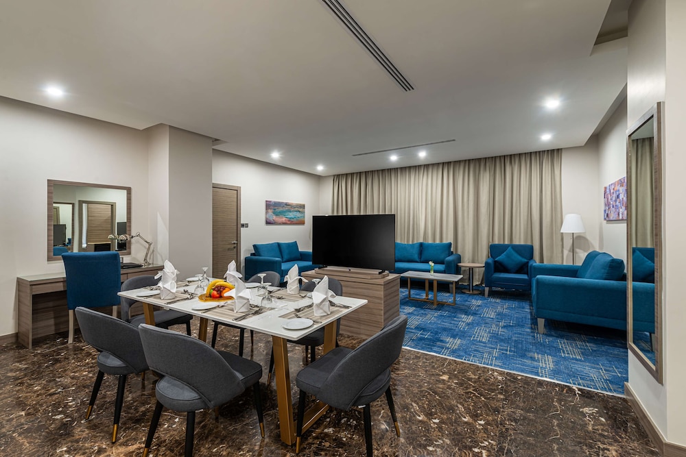 Standard Suite, 1 King Bed, Non Smoking, Terrace (Penthouse)