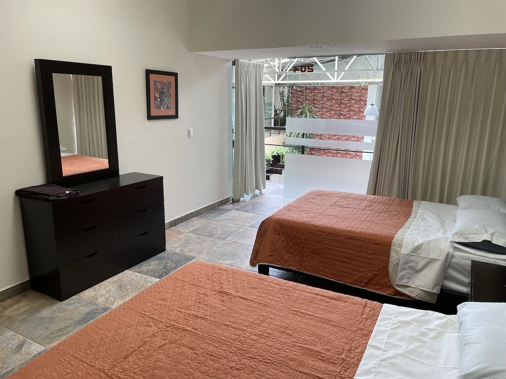 Comfort Double Room, Shared Bathroom photo 1