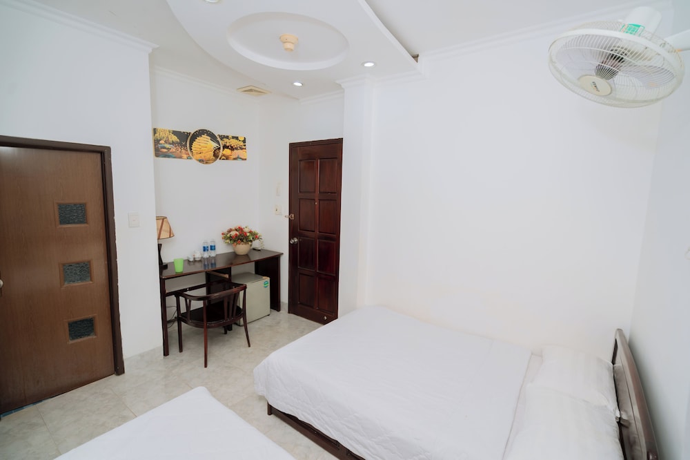 Deluxe Double or Twin Room photo 3