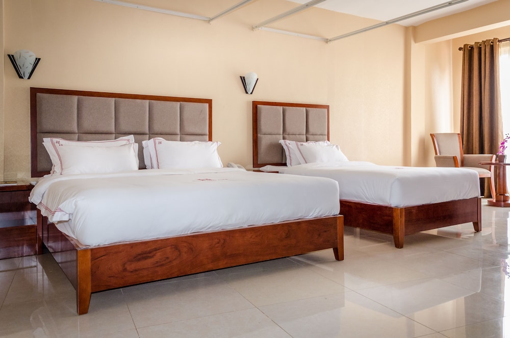 Deluxe Twin Room photo 3