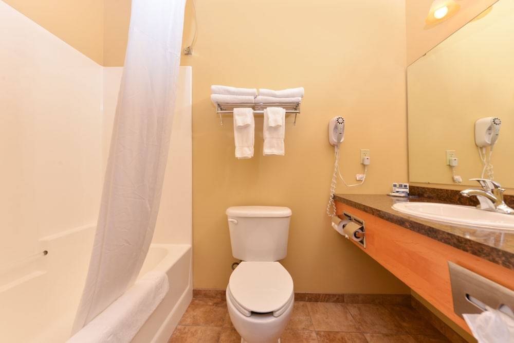 Studio Suite, 2 Queen Beds, Non Smoking - Photo 2