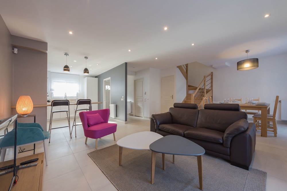 House, 4 Bedrooms, Non Smoking photo 2
