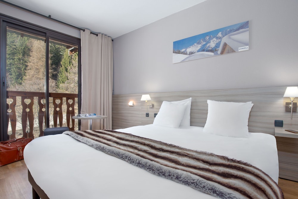 Superior Quadruple Room photo 3