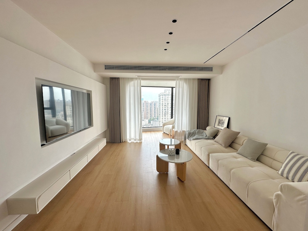 Apartment, City View