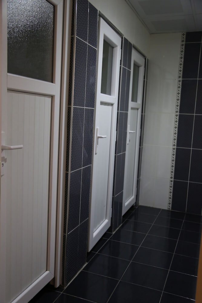 Economy Single Room, Men only, No Windows photo 3