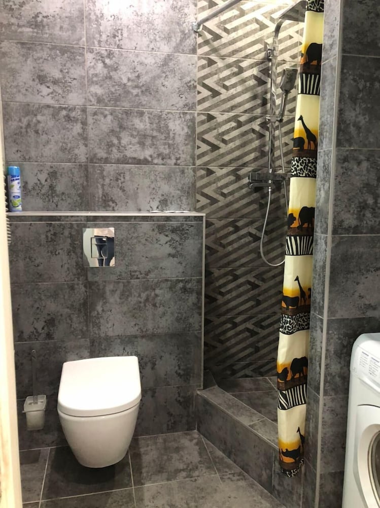 Business Condo photo 3