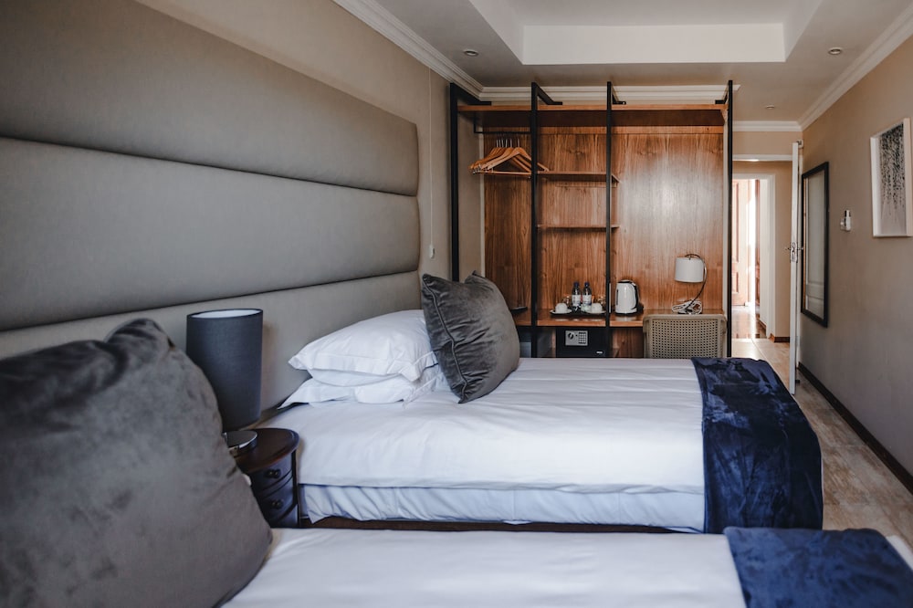 Standard Twin Room, 2 Twin Beds photo 1