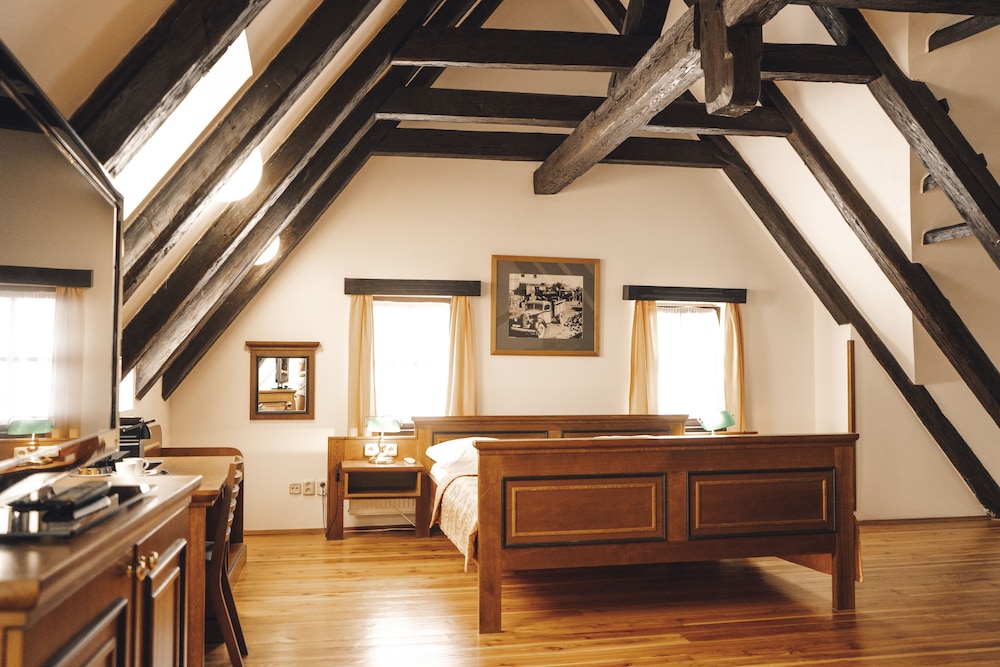 Royal Double Room - Photo 1