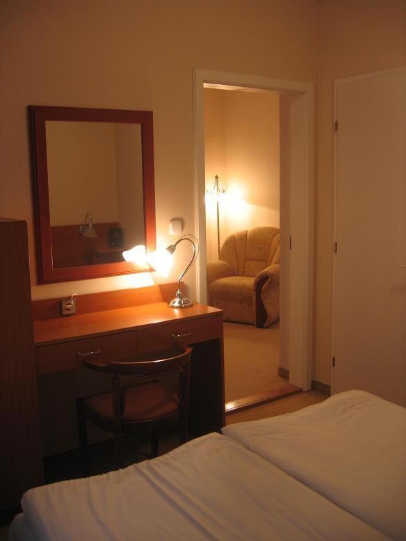 Family Room - Photo 1