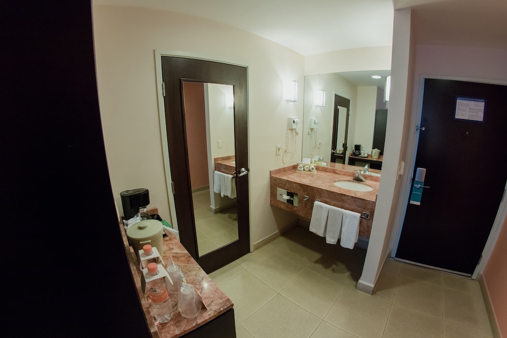 Standard Room, 2 Double Beds