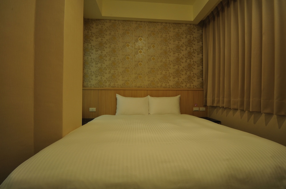Standard Double Room photo 3