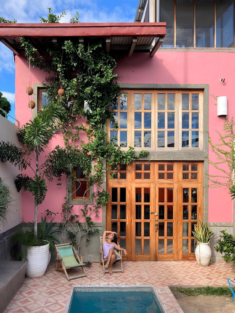 Romantic Cottage, 2 Bedrooms, Private Pool
