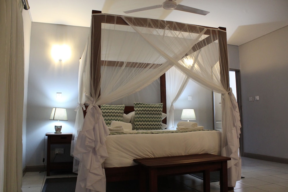 Deluxe Chalet, 1 Queen Bed