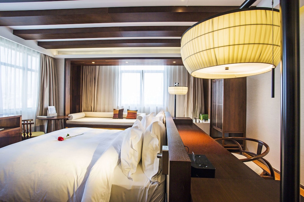 Elite Suite photo 2