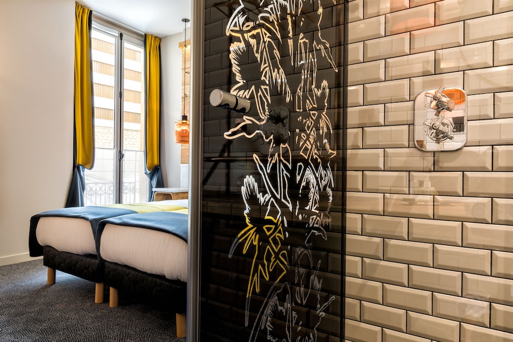 Superior Twin Room photo 2