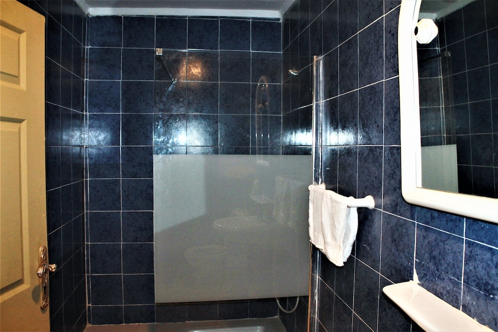 Standard Single Room photo 3
